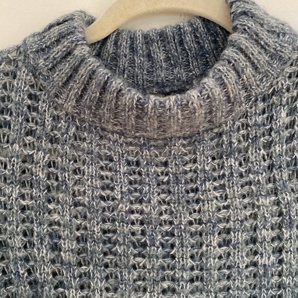 Anthropologie Field Flower soft blue green fluffy chunky crew neck sweater Sz S - Picture 4 of 13